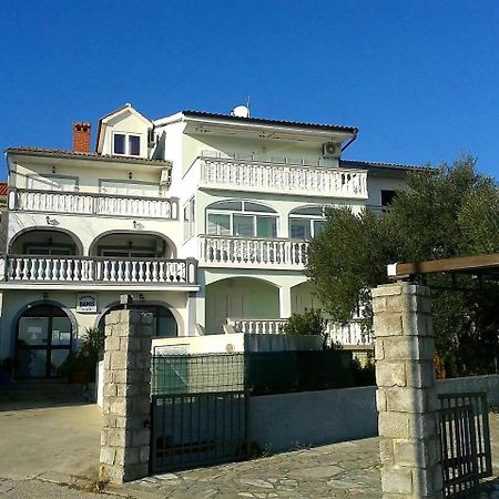 Apartmani Djurda Krk Town Exteriér fotografie