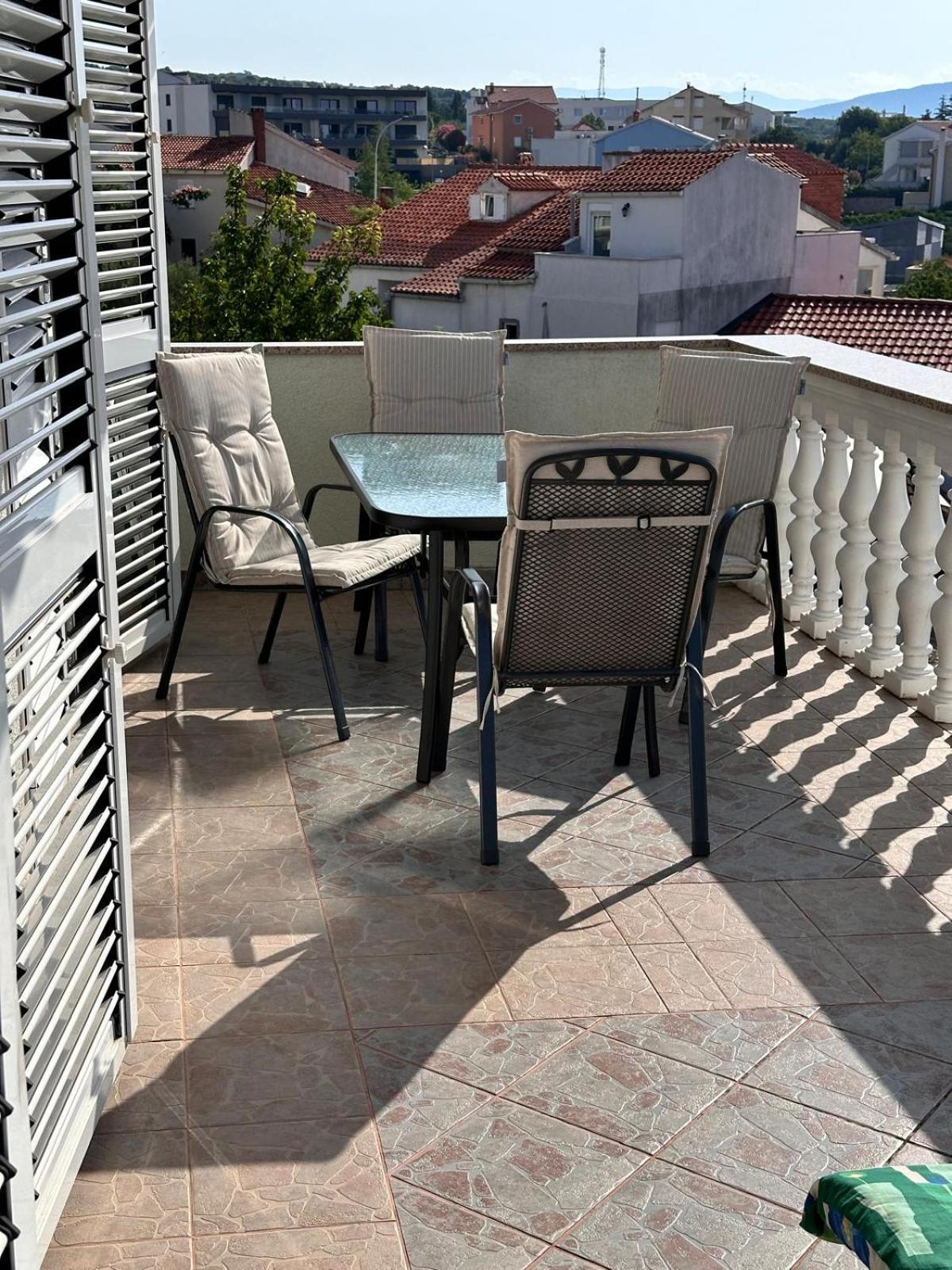 Apartmani Djurda Krk Town Exteriér fotografie