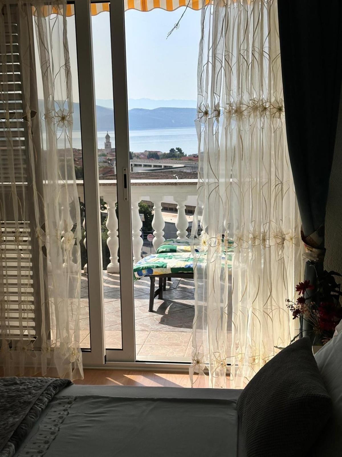 Apartmani Djurda Krk Town Exteriér fotografie
